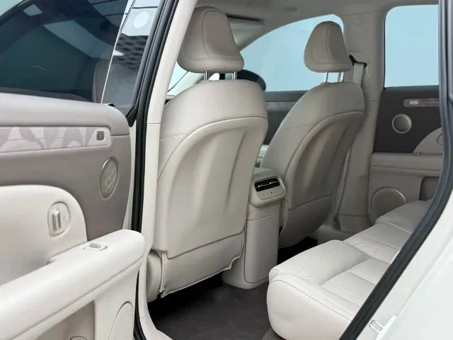 IM Motors LS6 — Фото автомобиля 6