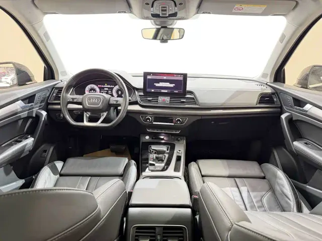 Audi Audi Q5L 2022 45T Luxury Dynamic — Фото автомобиля 13