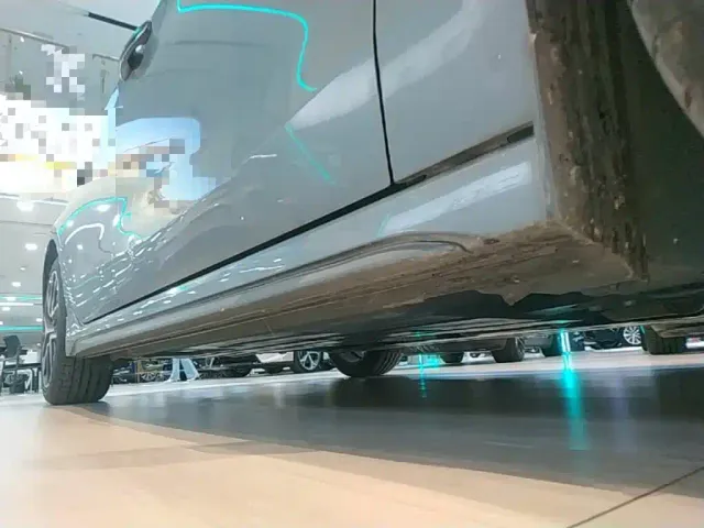 Lynk & Co 03 — Фото автомобиля 20