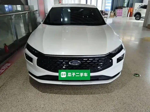 Ford Mondeo — Фото автомобиля 2