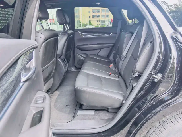 Cadillac XT5 — Фото автомобиля 11