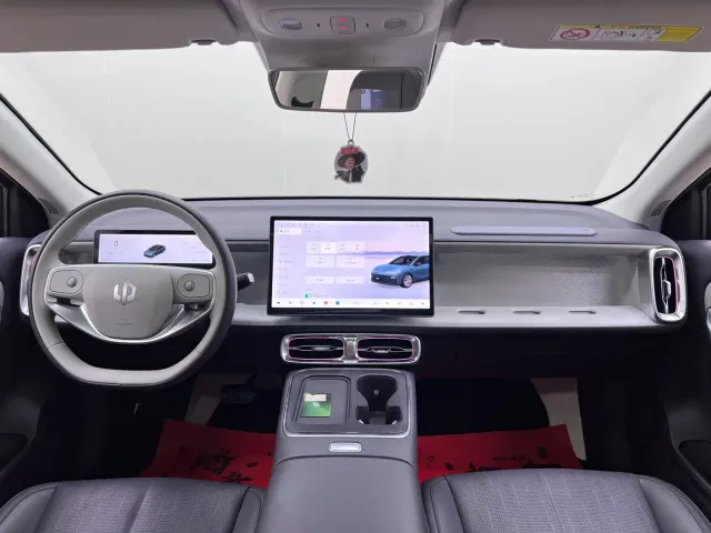 Leapmotor B01 — Фото автомобиля 20