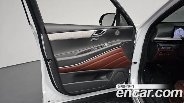 Genesis GV80 — Фото автомобиля 13