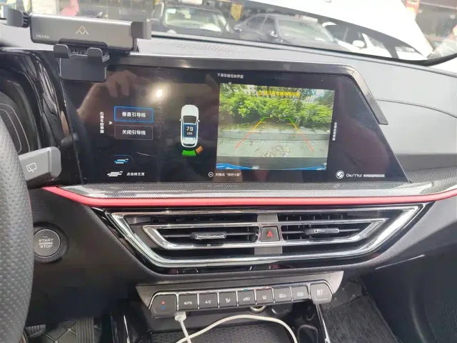 Changan Oushang X5 — Фото автомобиля 11