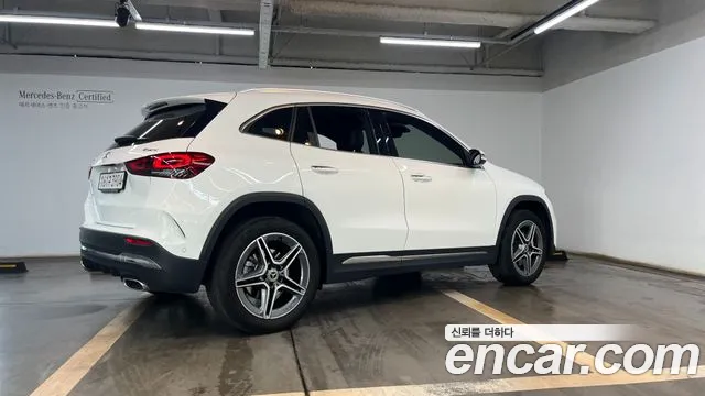 Mercedes-Benz GLA-Class — Фото автомобиля 2