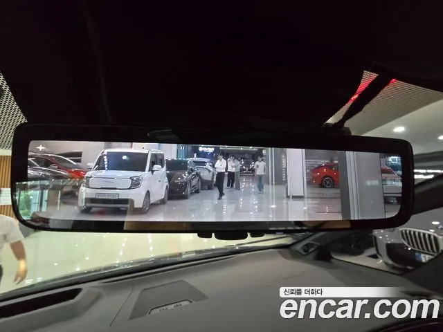 Toyota Alphard — Фото автомобиля 11