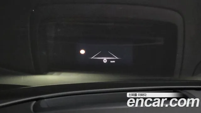 Genesis G90 Бензин 3.5 турбо AWD — Фото автомобиля 11