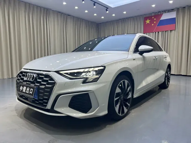 Фотография автомобиля — Audi A3