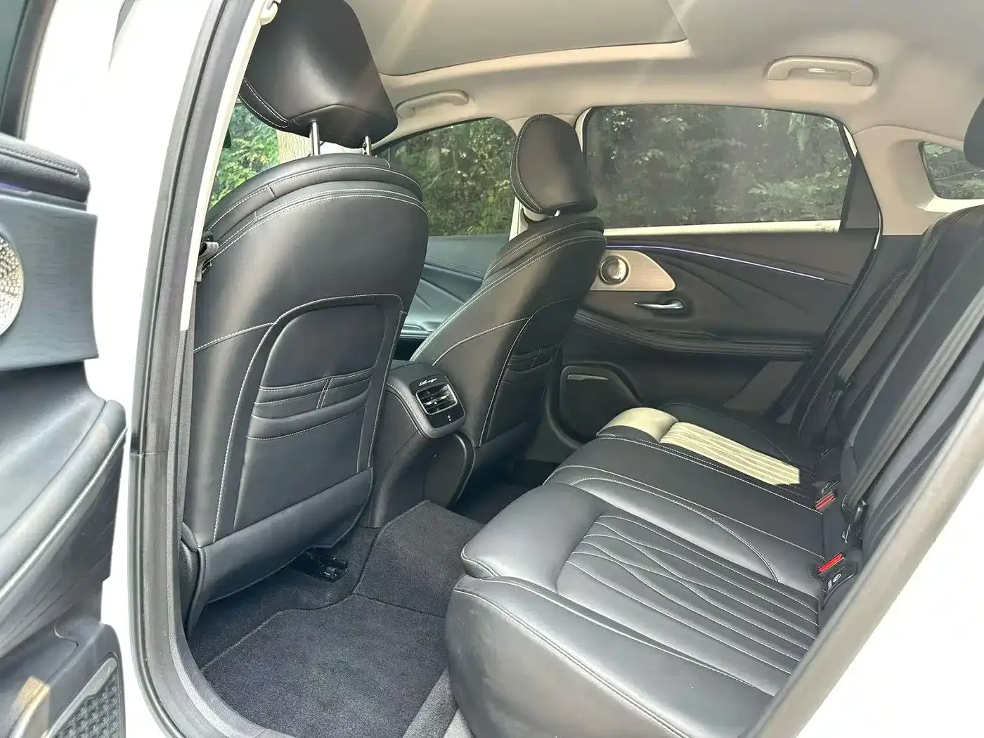 Chery Arrizo 8 2024 1.6T DCT Smart — Фото автомобиля 7