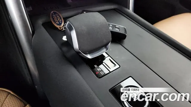 Land Rover Discovery — Фото автомобиля 9