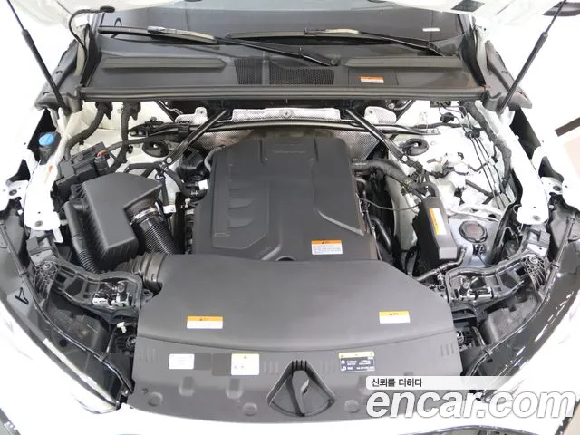 Audi Q5 45 TFSI quattro S Line — Фото автомобиля 6