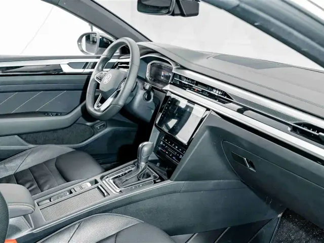 Volkswagen CC — Фото автомобиля 17
