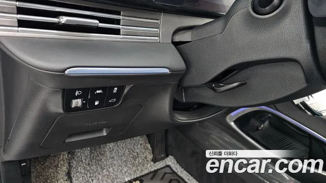 Hyundai Grandeur (New) Hybrid — Фото автомобиля 25
