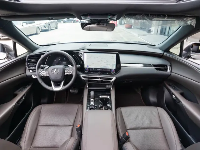 Lexus RX — Фото автомобиля 13