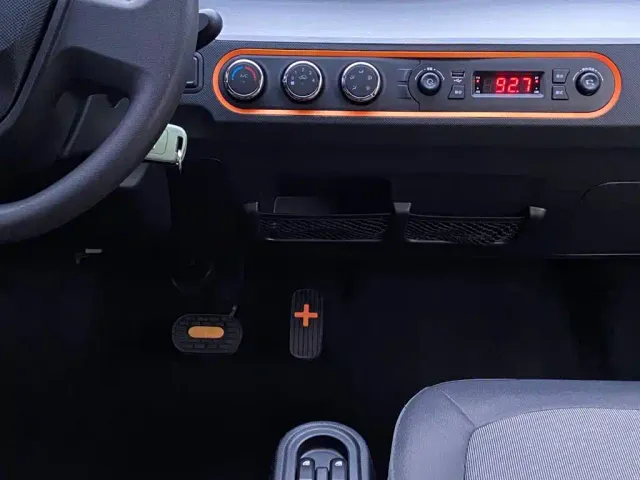 Wuling Hongguang Mini EV — Фото автомобиля 10