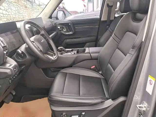 Haval Haval Second-Generation Big Dog New Energy 2023 DHT-PHEV 105km Trendy Electric Edition Plus — Фото автомобиля 14