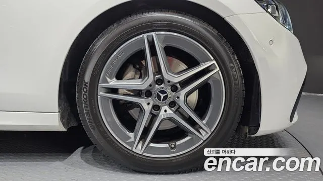 Mercedes-Benz E-Class W213 — Фото автомобиля 6
