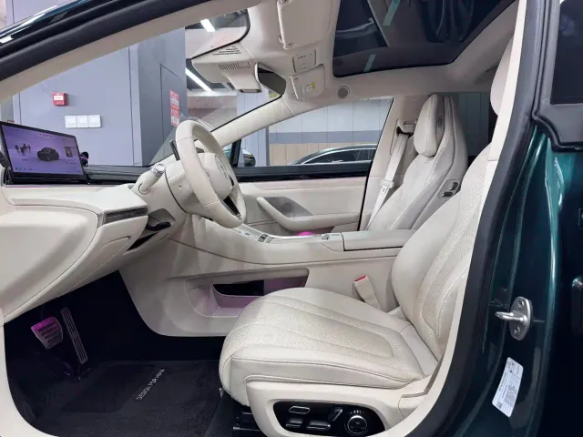 Zhijie Zhijie S7 2026 Max — Фото автомобиля 7