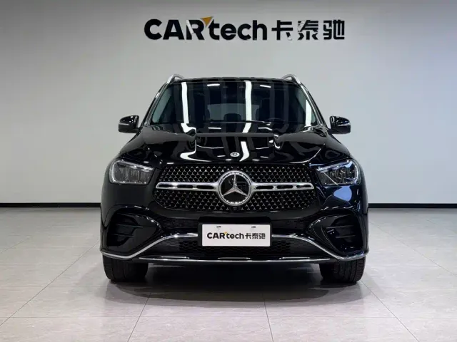 Mercedes-Benz GLE-Class — Фото автомобиля 3