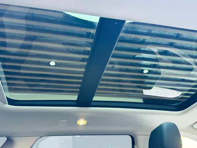 Land Rover Range Rover Evoque — Фото автомобиля 16