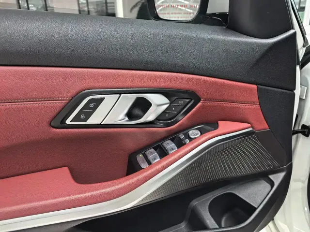 BMW 3 Series — Фото автомобиля 11