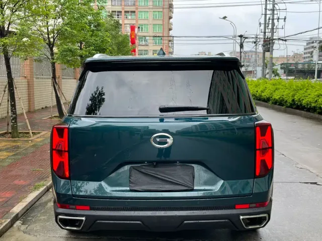 GAC Trumpchi GS8 — Фото автомобиля 8