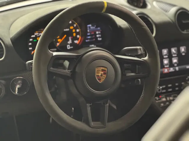 Porsche 718 — Фото автомобиля 14