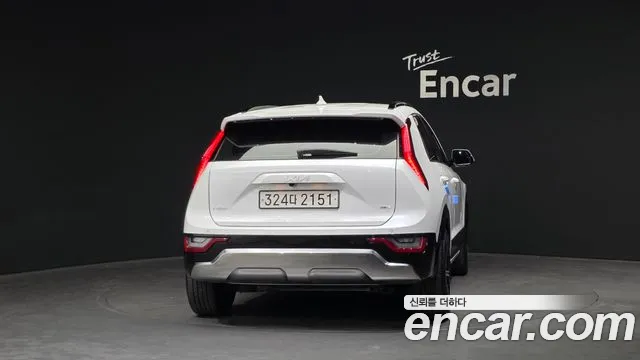 Kia Niro The All New — Фото автомобиля 4
