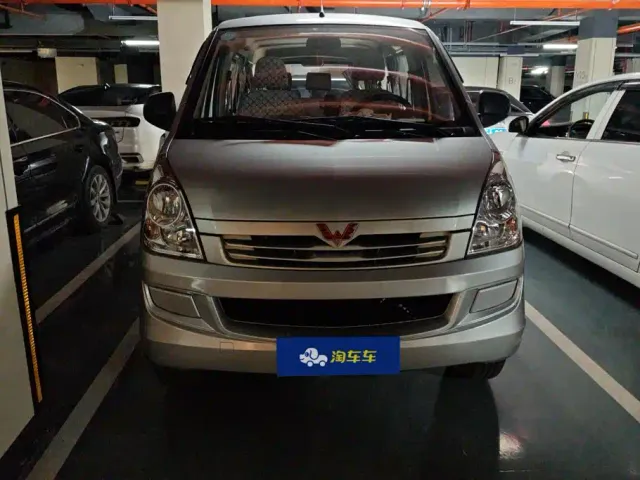 Wuling Rongguang S — Фото автомобиля 2
