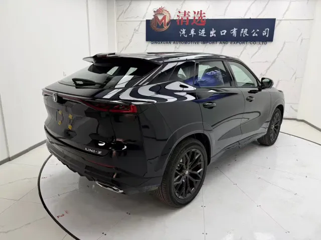 Changan UNI-Z — Фото автомобиля 6