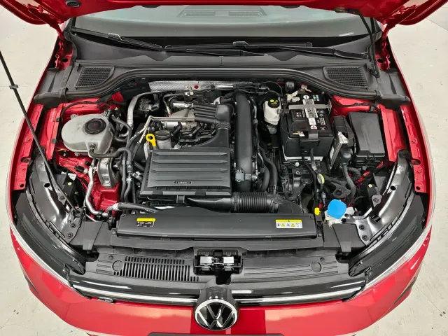 Volkswagen Golf — Фото автомобиля 17