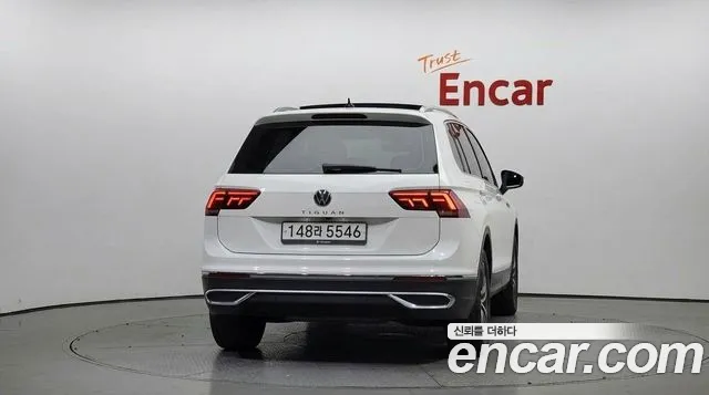 Volkswagen Tiguan Generation 2 — Фото автомобиля 4