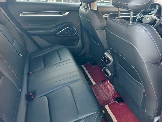Geely Emgrand — Фото автомобиля 11