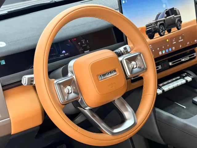 iCAR V27 — Фото автомобиля 4