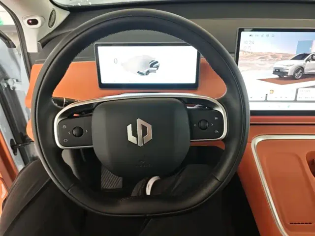 Leapmotor C16 — Фото автомобиля 6
