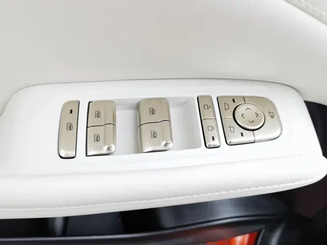 Baojun Yunhai — Фото автомобиля 9