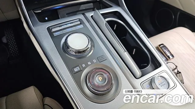 Genesis GV80 — Фото автомобиля 9