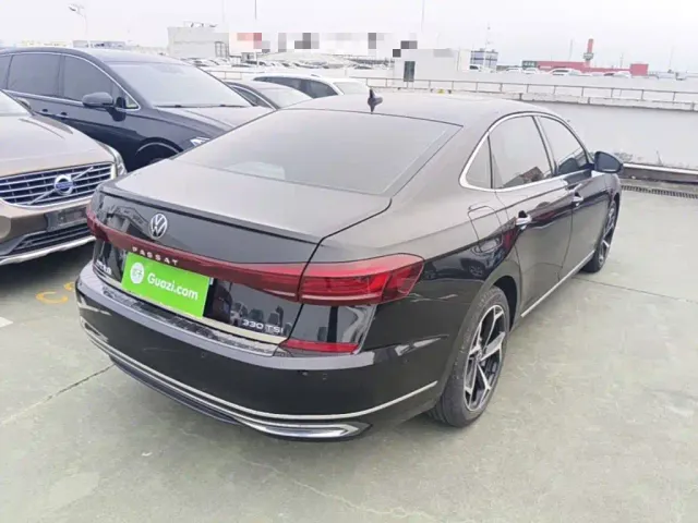 Volkswagen Passat 2023 330TSI Starlight Premium Edition — Фото автомобиля 6