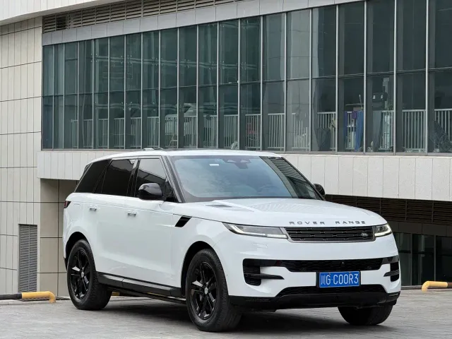 Land Rover Range Rover Sport — Фото автомобиля 5