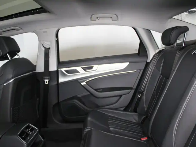 Audi A6L — Фото автомобиля 8
