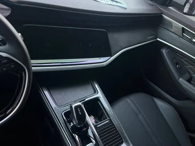 Dongfeng Yixuan MAX — Фото автомобиля 11
