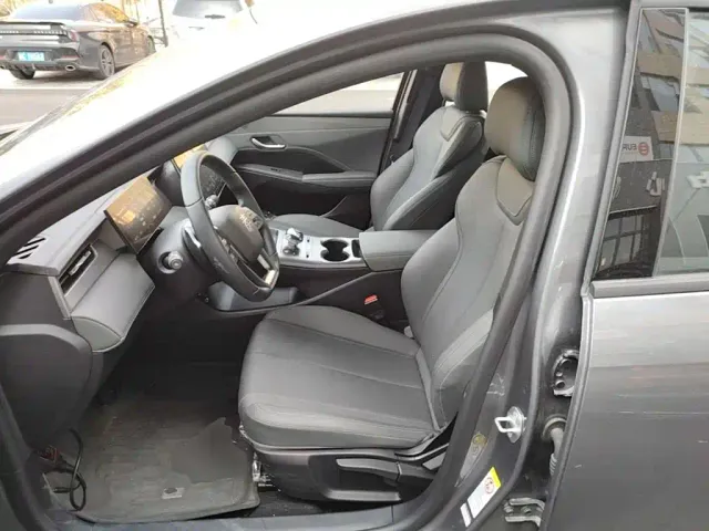 BYD Qin PLUS — Фото автомобиля 14