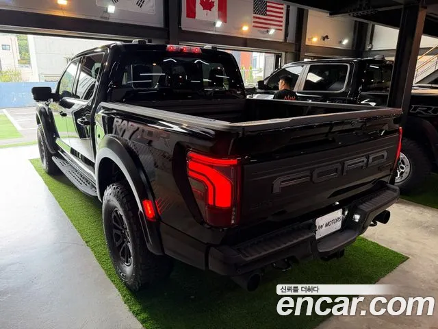 Ford F150 — Фото автомобиля 4