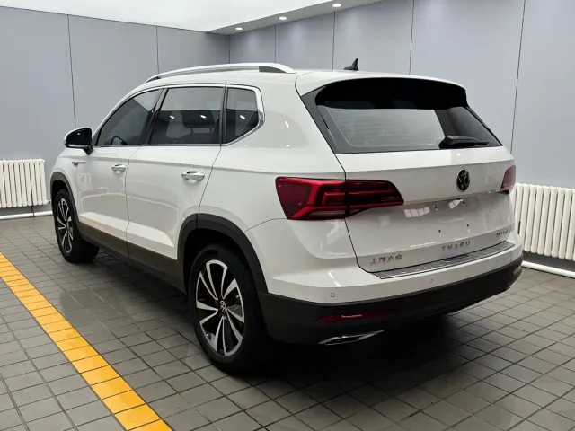Volkswagen Tharu — Фото автомобиля 4