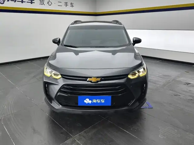 Chevrolet Orlando — Фото автомобиля 2