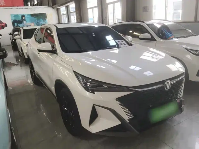 Changan X5 Plus — Фото автомобиля 3
