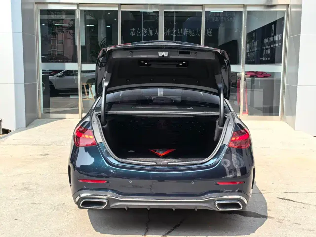 Mercedes-Benz C-Class — Фото автомобиля 9