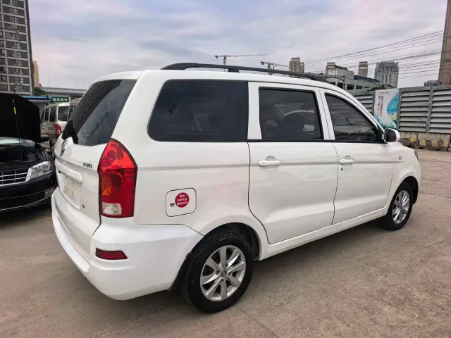 DFSK Fengguang 330 — Фото автомобиля 6