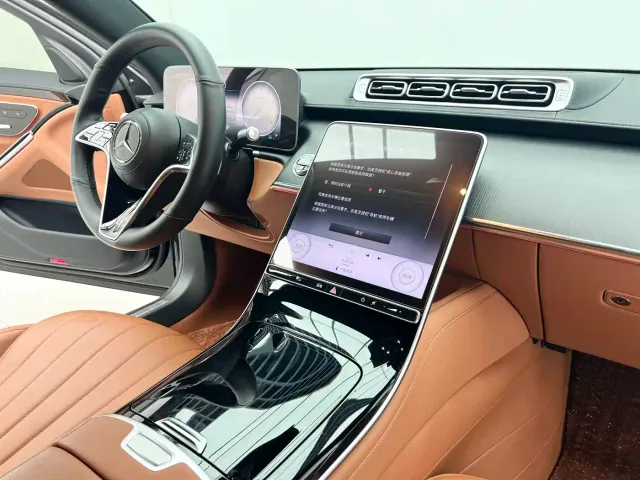 Mercedes-Benz S-Class — Фото автомобиля 10