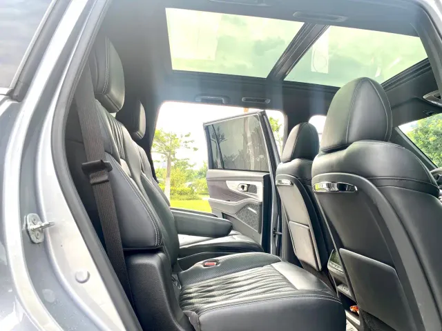 GAC Trumpchi GS8 — Фото автомобиля 14
